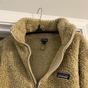Tan quarter zip Patagonia Fleece